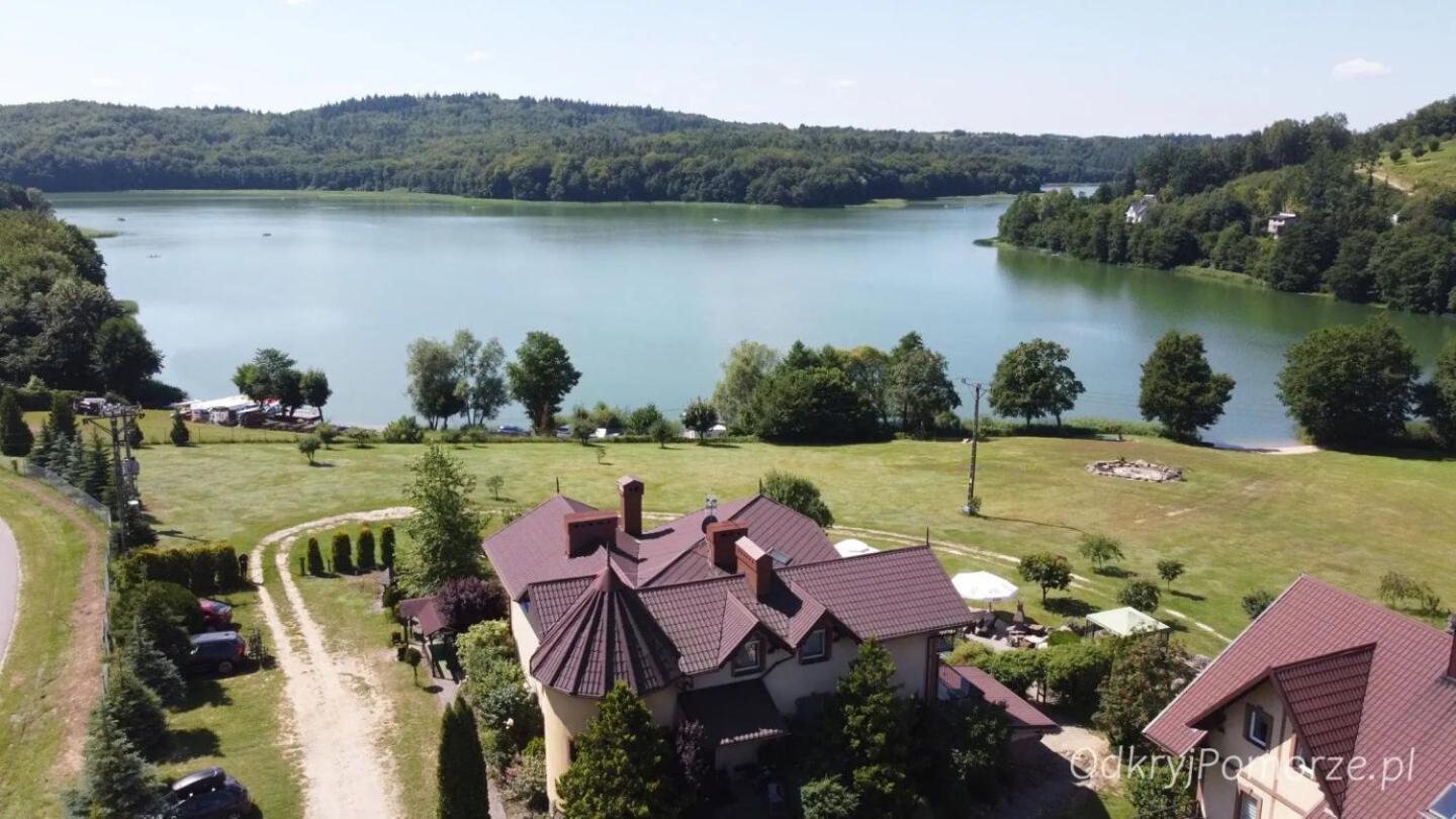 Pensjonat Nad Jeziorem Lakeside Brodnica Dolna 외부 사진