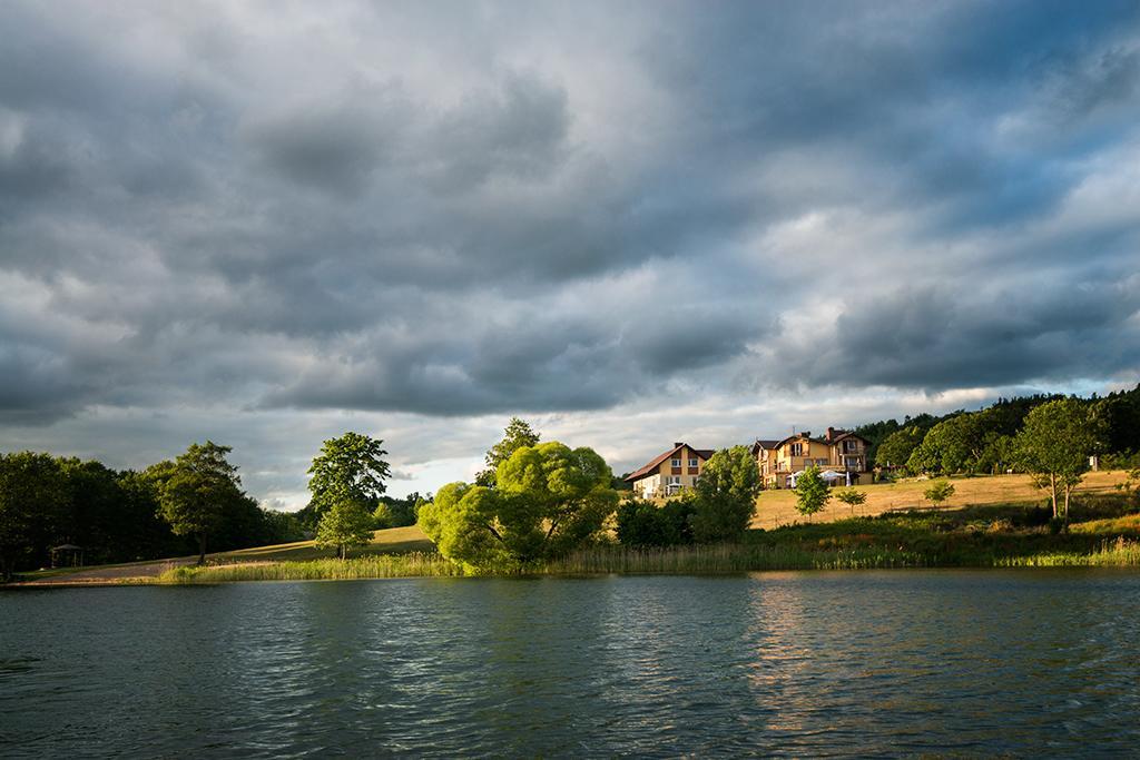 Pensjonat Nad Jeziorem Lakeside Brodnica Dolna 외부 사진